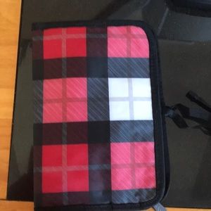 Thirty One traveling jewlery case